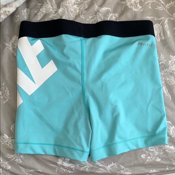 Nike Pro Shorts Light Blue Medium - Picture 3 of 5